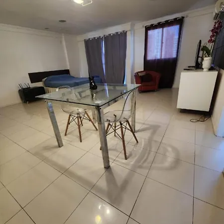 Economico Frente Beira Mar * Fortaleza (Ceara)