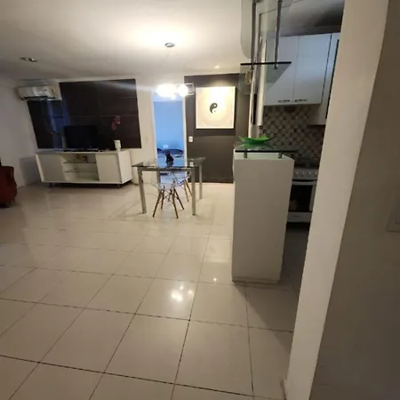 Economico Frente Beira Mar * Fortaleza (Ceara)